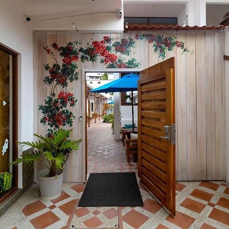 פורטו איורה Plaza Luna Suites מראה חיצוני תמונה