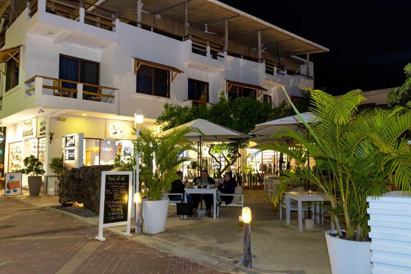 פורטו איורה Plaza Luna Suites מראה חיצוני תמונה